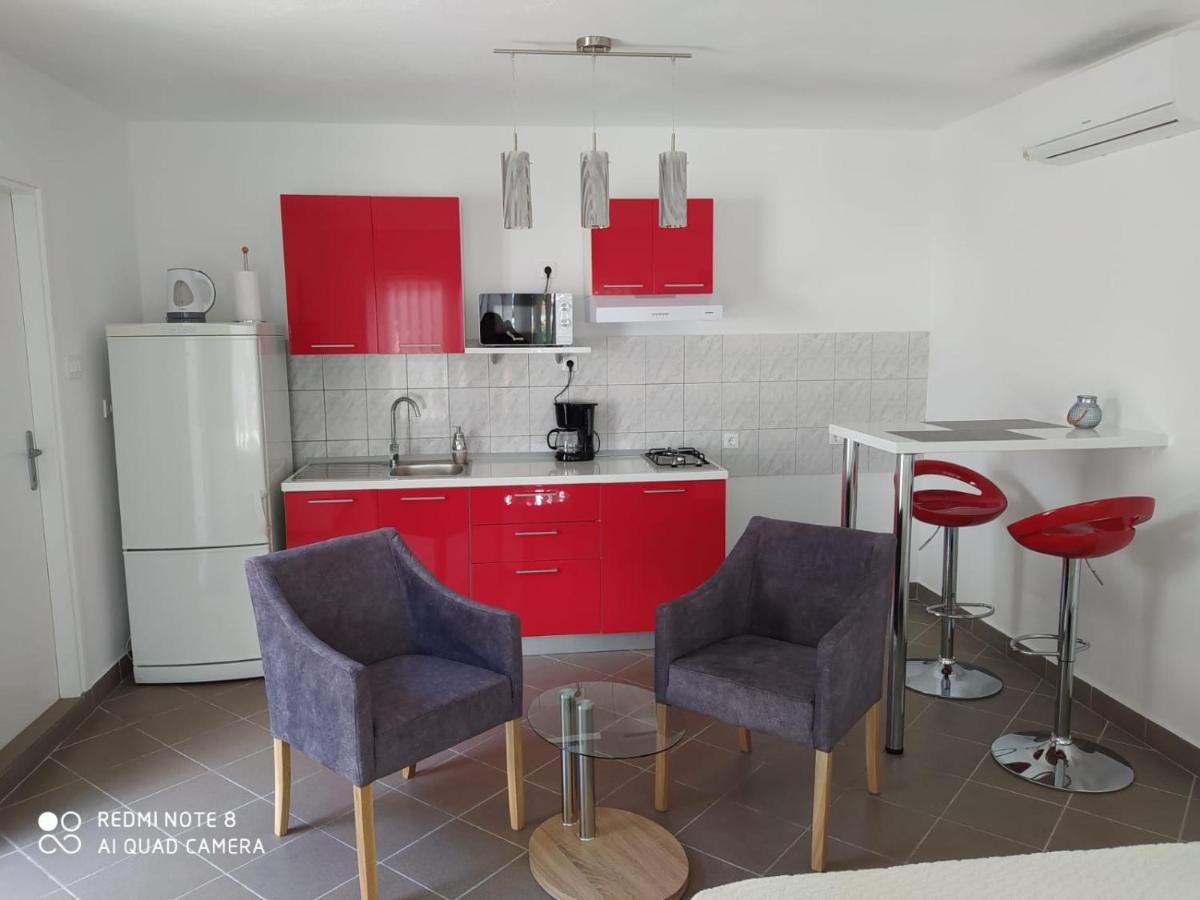 Tomic Apartment Novi Vinodolski Exterior photo